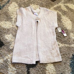💥3/$15 NWT Vest sweater